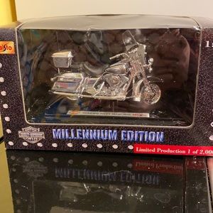 1999 Harley Davidson Millennium Edition limited edition Milwaukee Police Dept